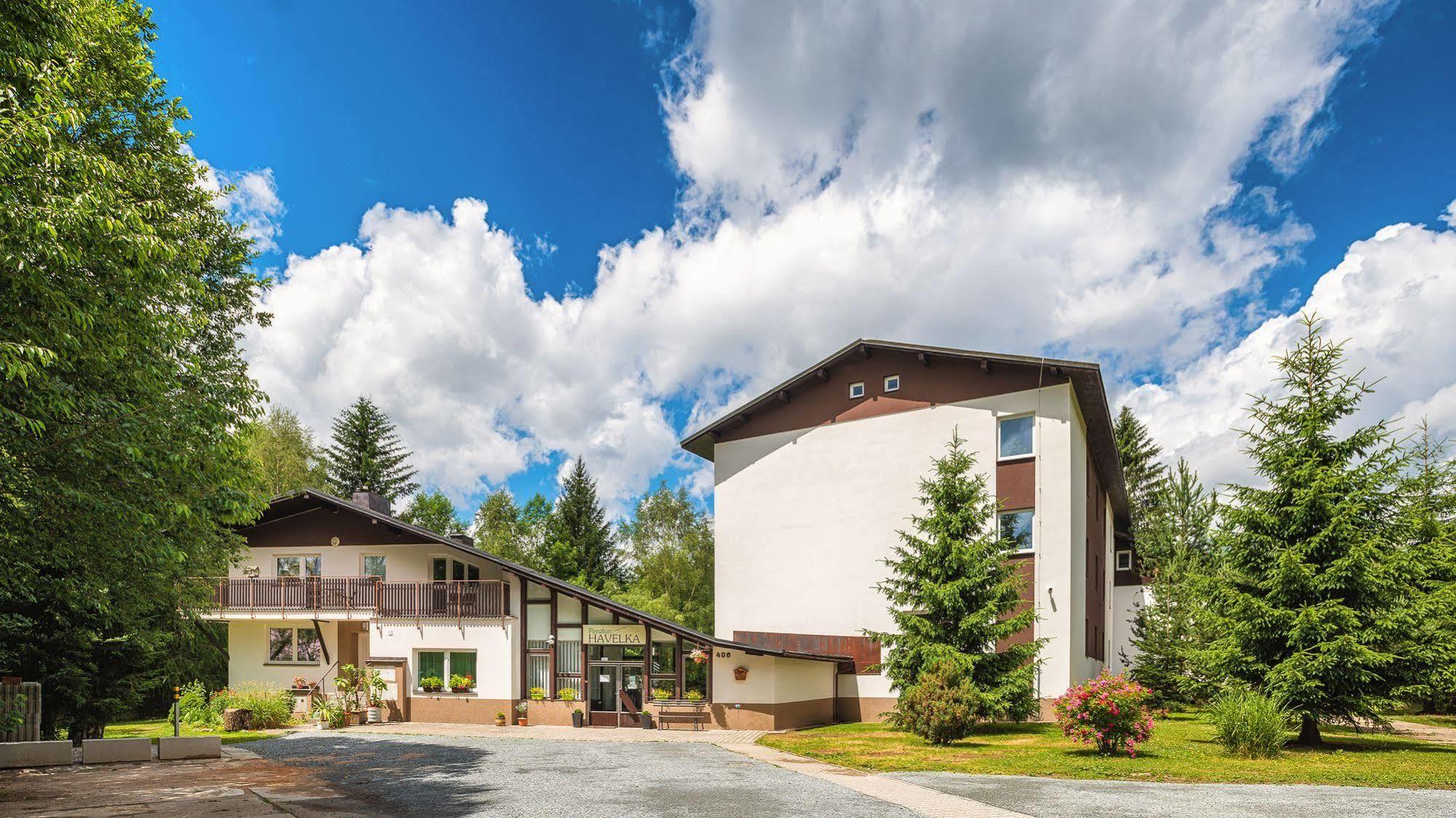 Penzion Havelka Apartmany Zelezna Ruda Bagian luar foto
