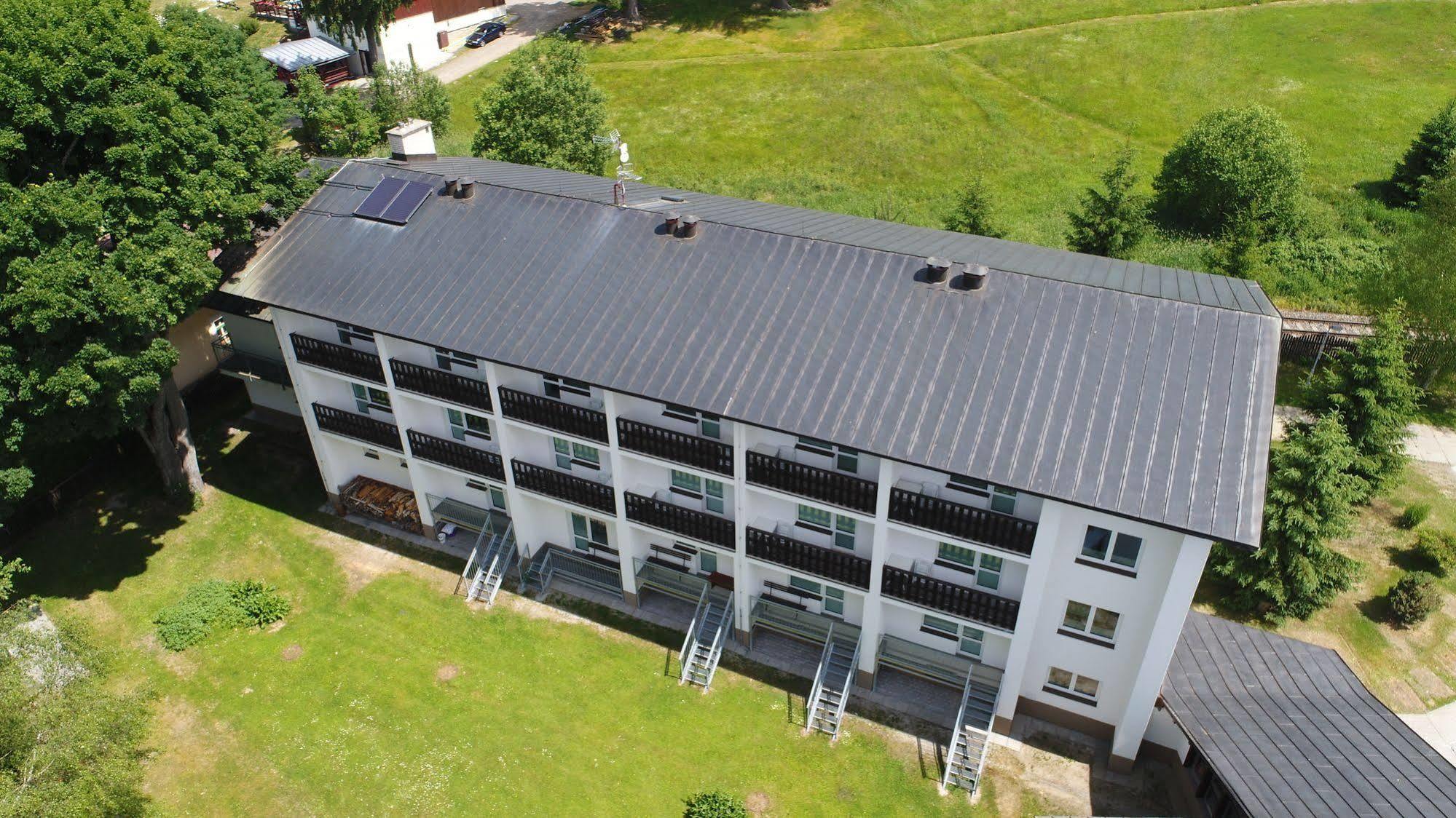 Penzion Havelka Apartmany Zelezna Ruda Bagian luar foto