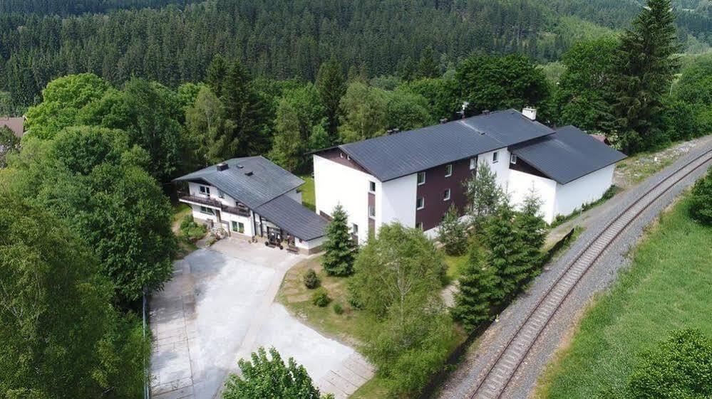 Penzion Havelka Apartmany Zelezna Ruda Bagian luar foto